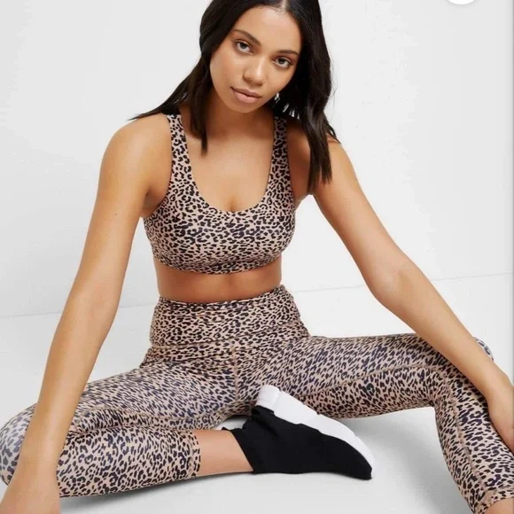 All Fenix Cheetah Sand 7/8 Leggings - Picture 3 of 4